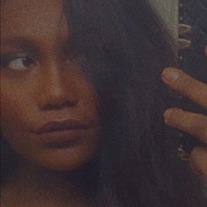 Meet your Posher, Harmony